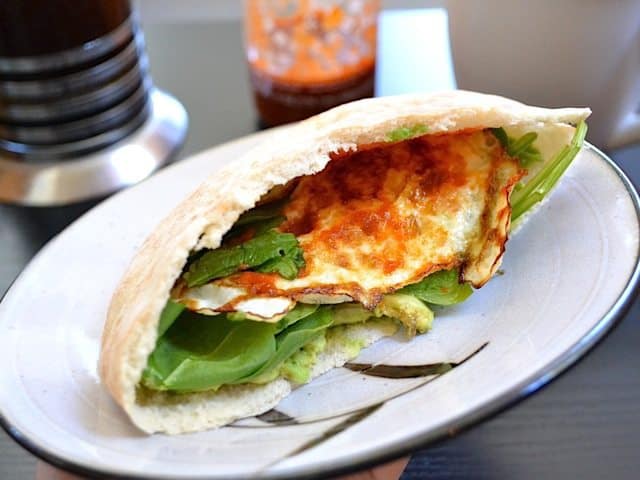 avocado breakfast pita