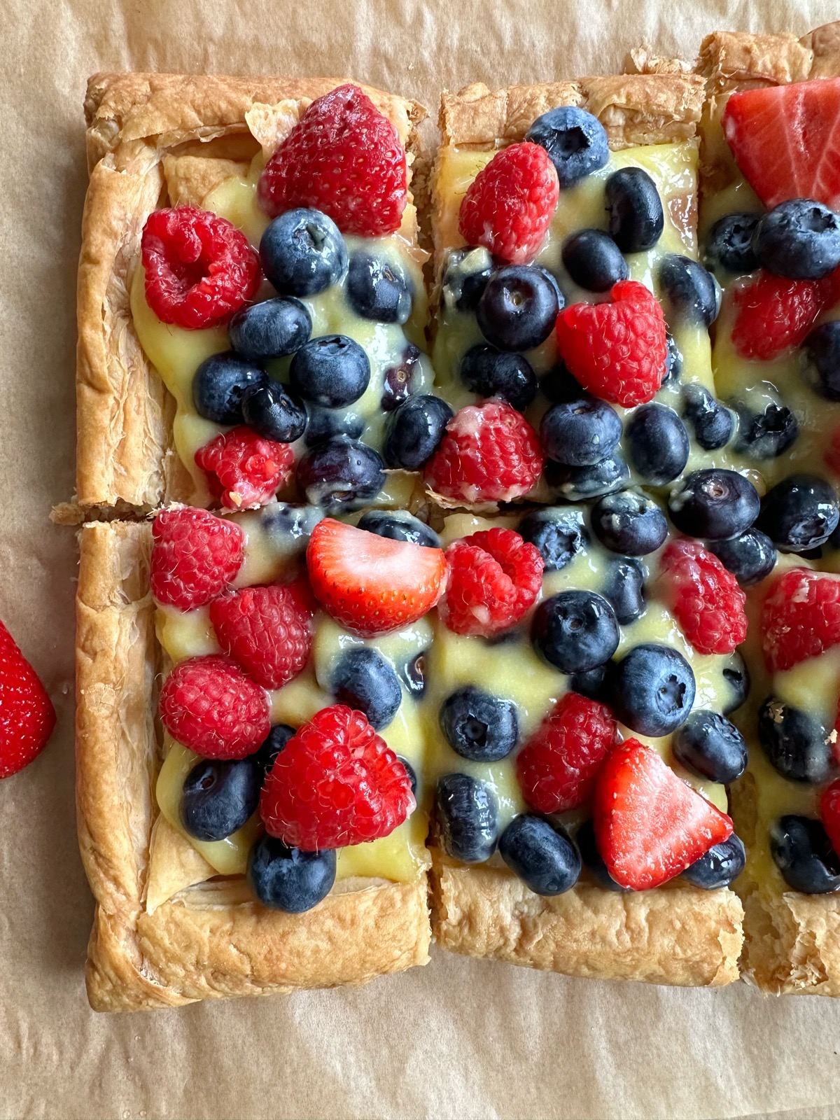 berry tart lemon