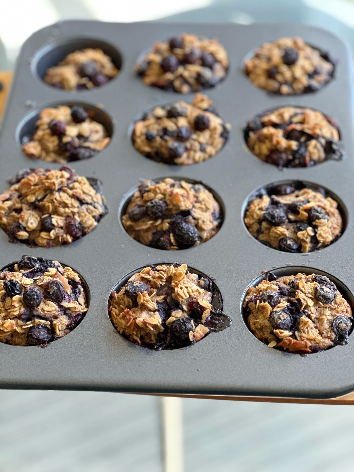 blueberry oat muffins