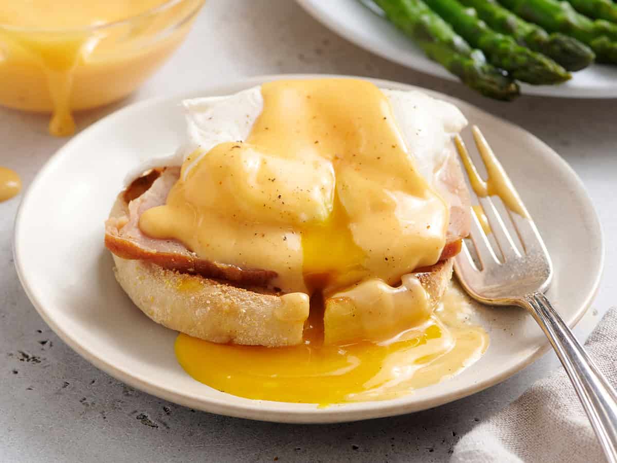 easy hollandaise sauce
