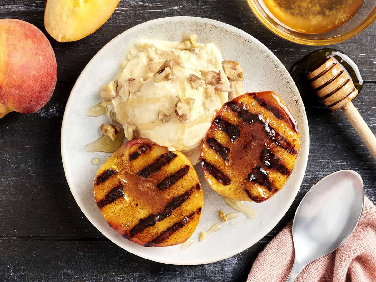 grilled peaches cream
