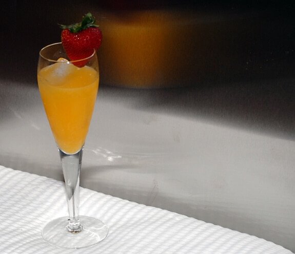 orange fizzie cocktail