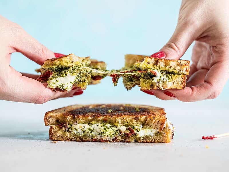 pesto grilled cheese