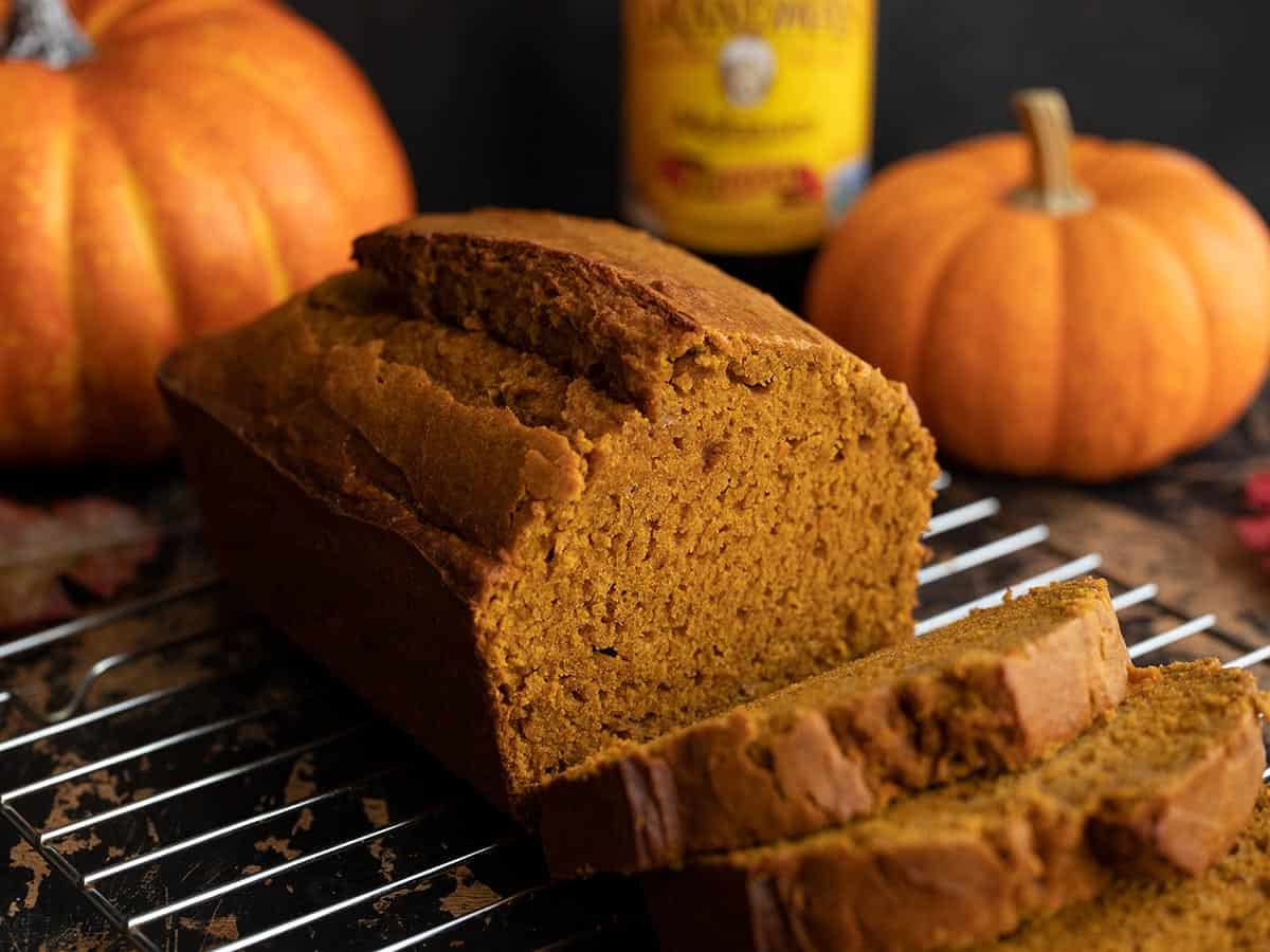 pumpkin molasses bread