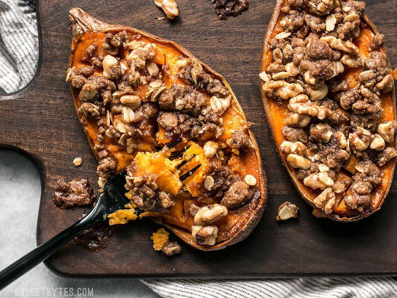 streuseled sweet potatoes