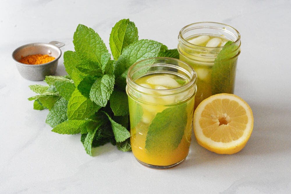 turmeric mint lemonade
