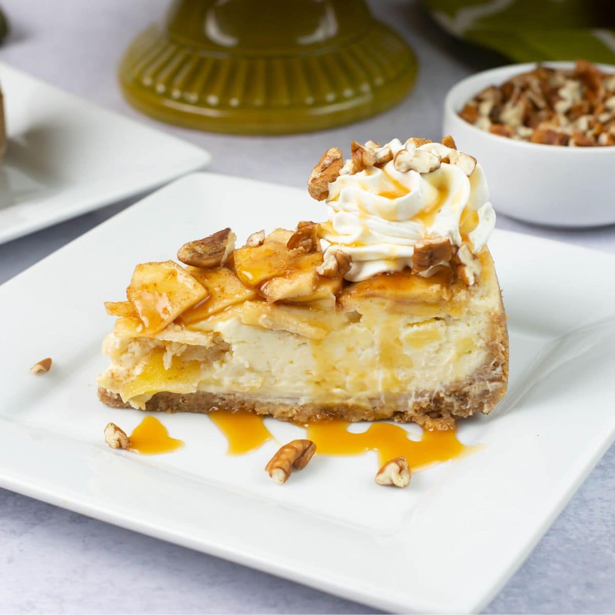 apple cheesecake