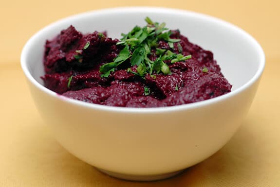 beet hummus
