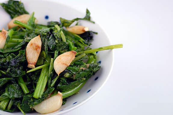 broccoli rabe garlic