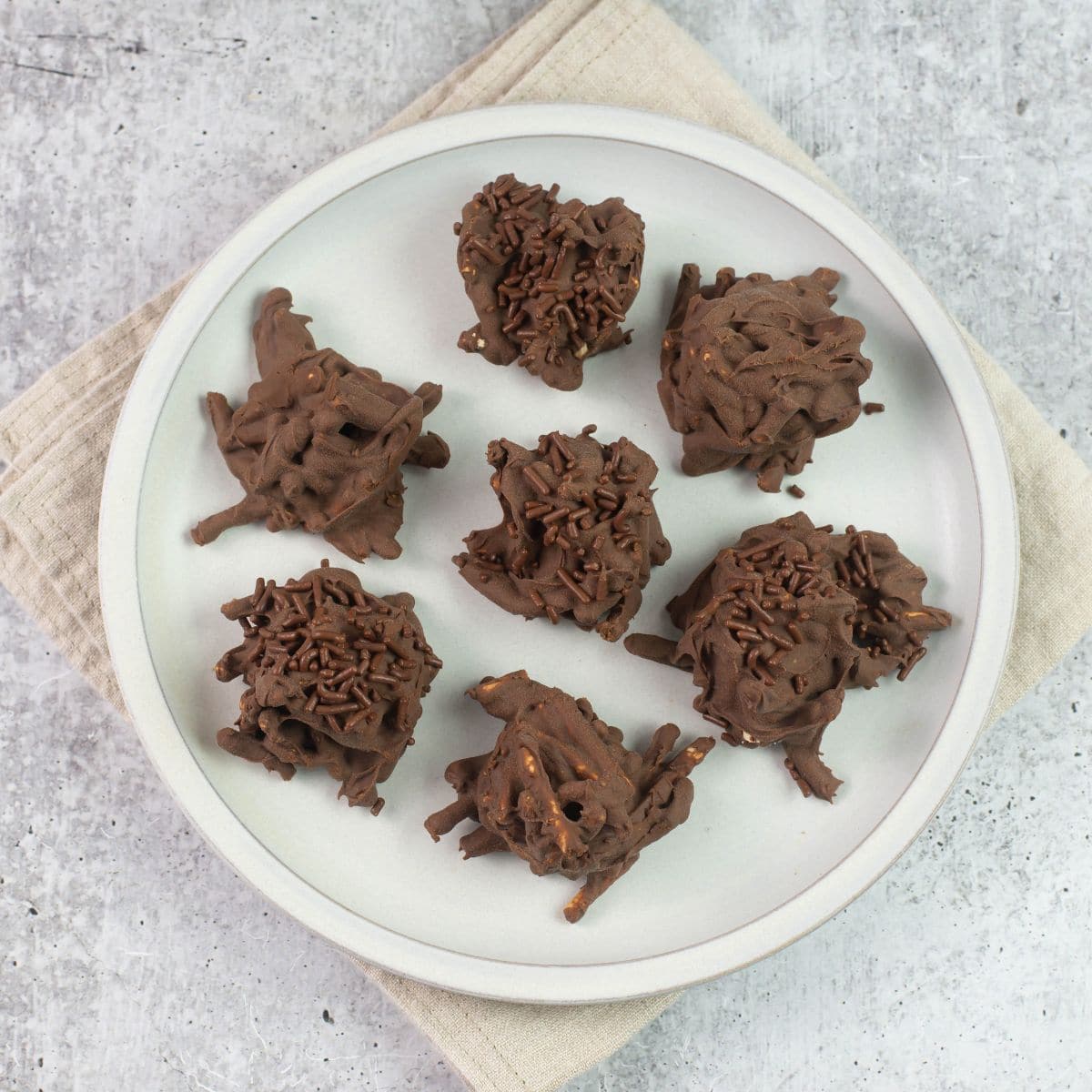 bake chocolate haystack