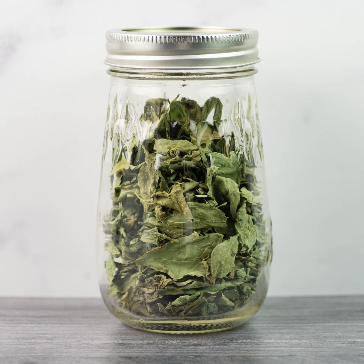 dehydrate lemon basil