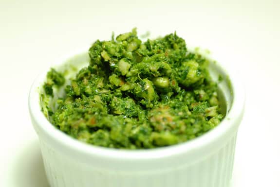 kale almond pesto