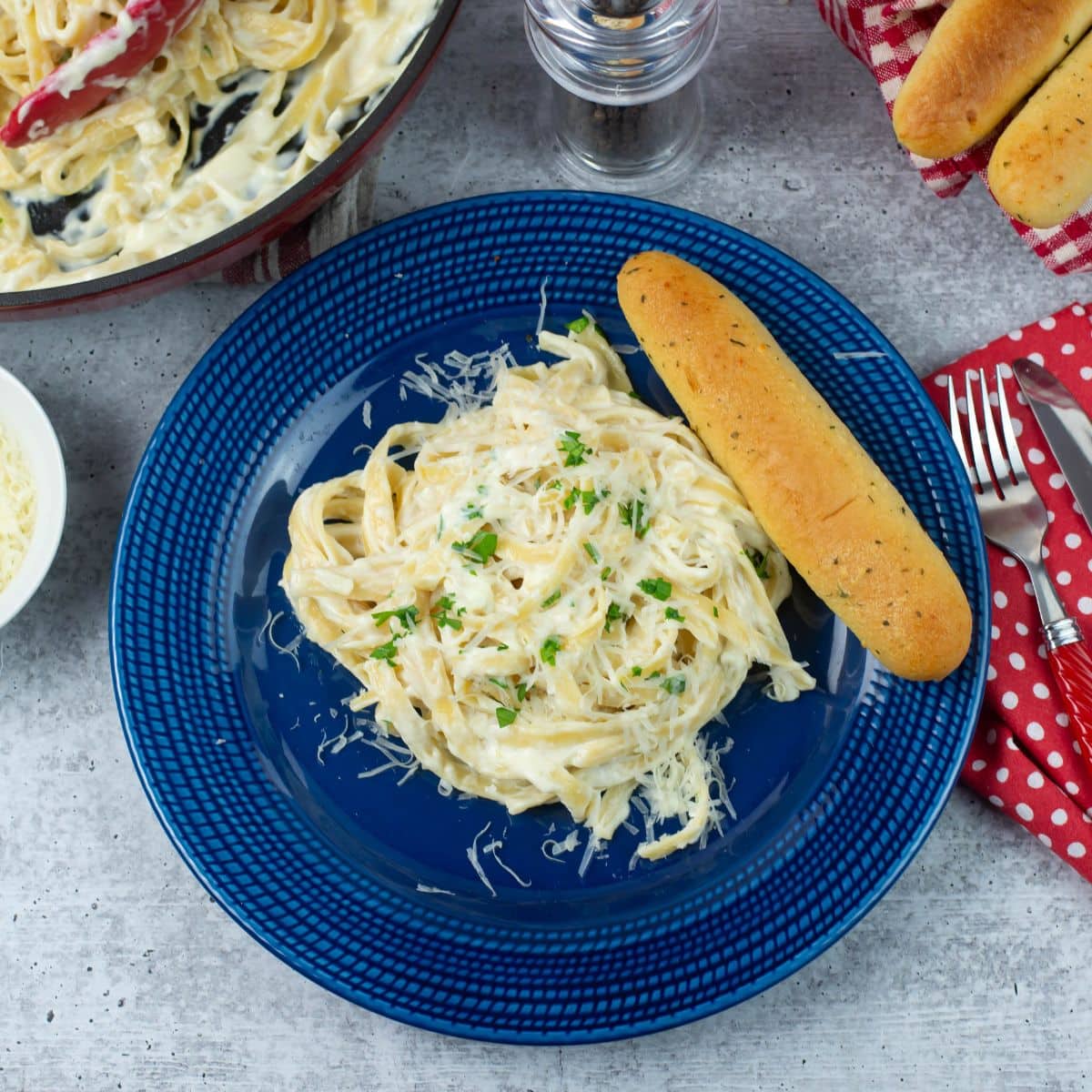 olive garden alfredo