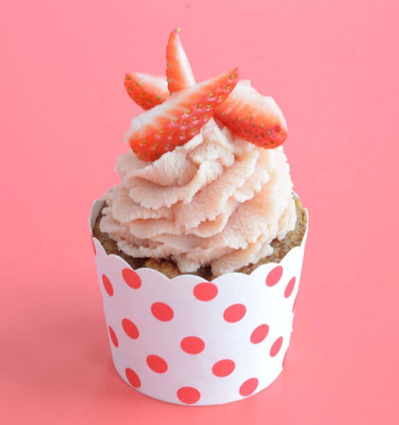 paleo strawberry cupcakes