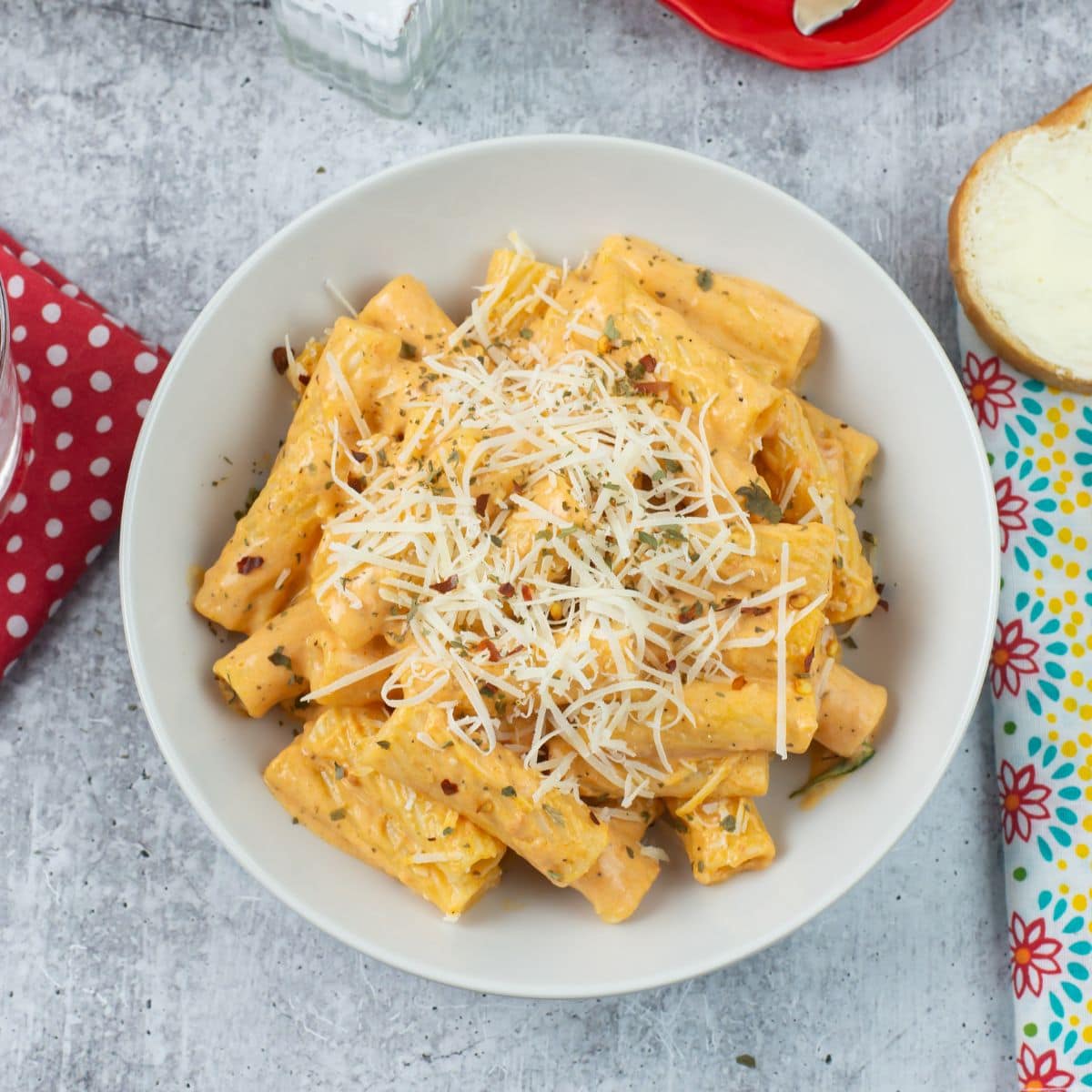 rosa alfredo sauce