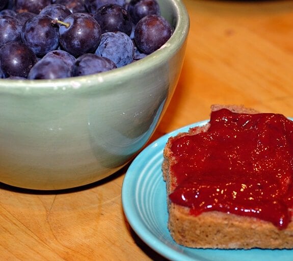vanilla plum jam